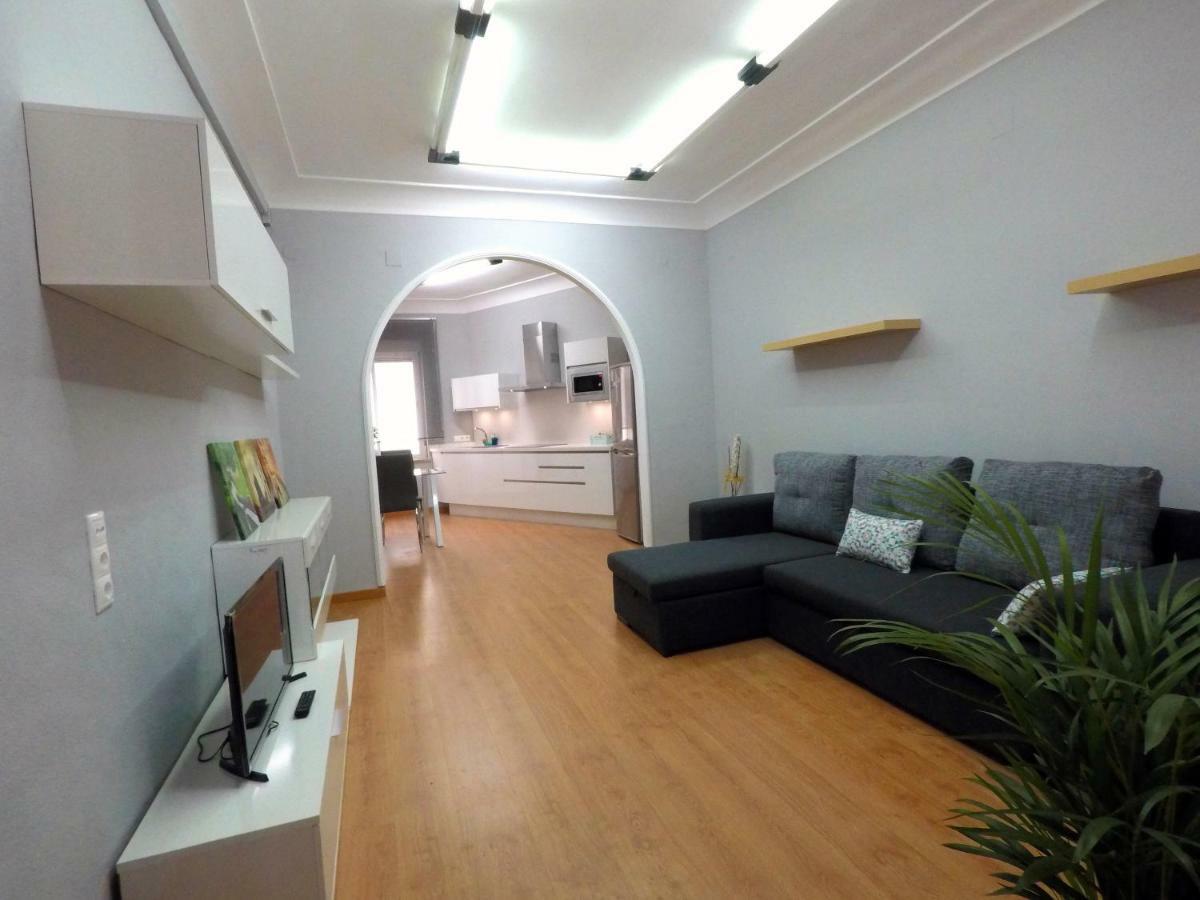 Apartment Eduardo Lucena 5, Alcazar *